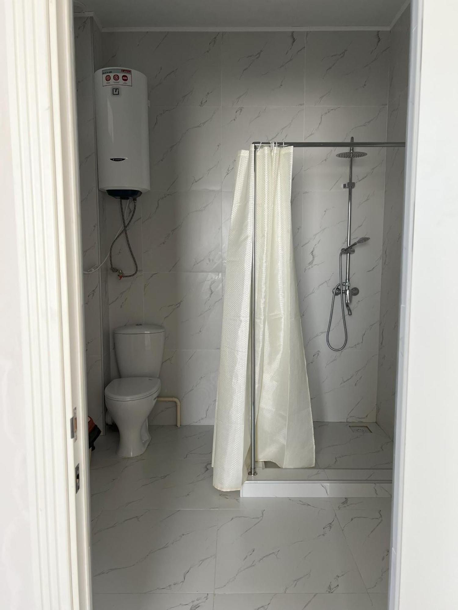 Emir Guest House In 카라콜 외부 사진